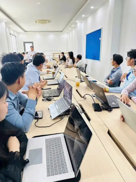 Bài Kiểm Tra Kiến Thức Website Cơ Bản: Nasani Cần Thơ & Doanh Nghiệp